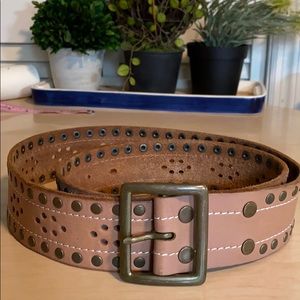 Hollister 100% leather studded tan belt